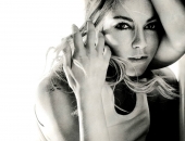 Sienna Miller - Picture 53 - 1920x1200